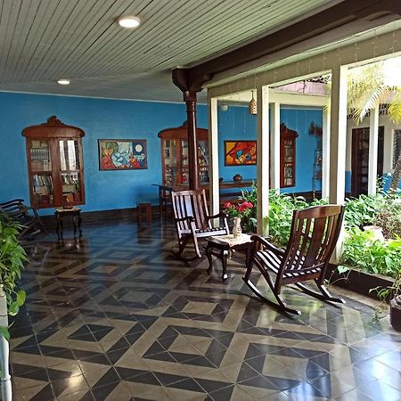 Hostal Harvest House Leon Luaran gambar