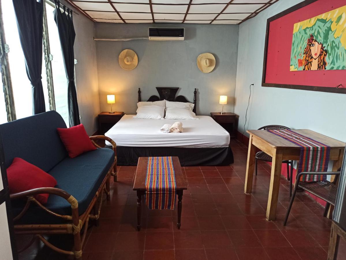 Hostal Harvest House Leon Luaran gambar