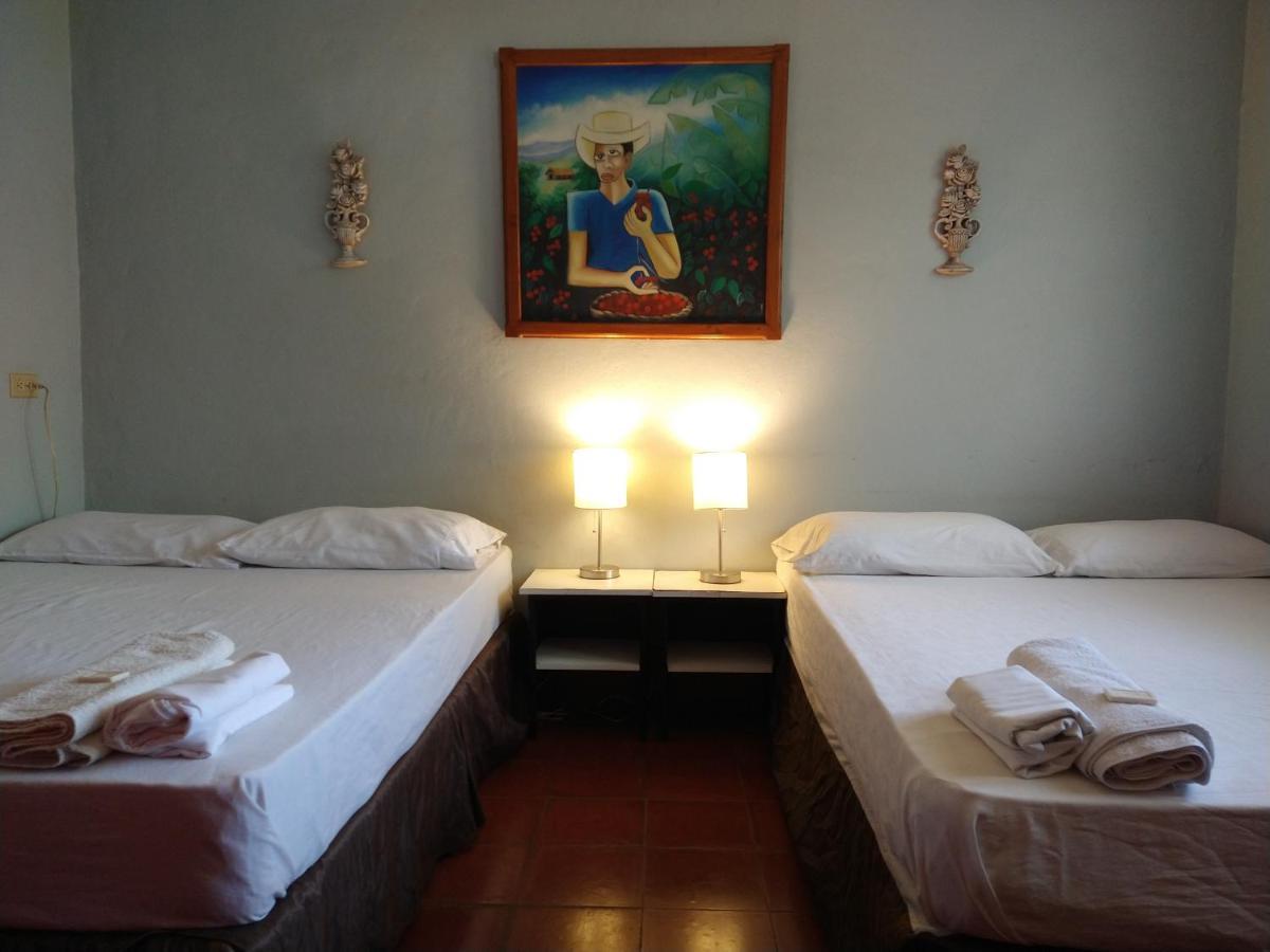 Hostal Harvest House Leon Luaran gambar