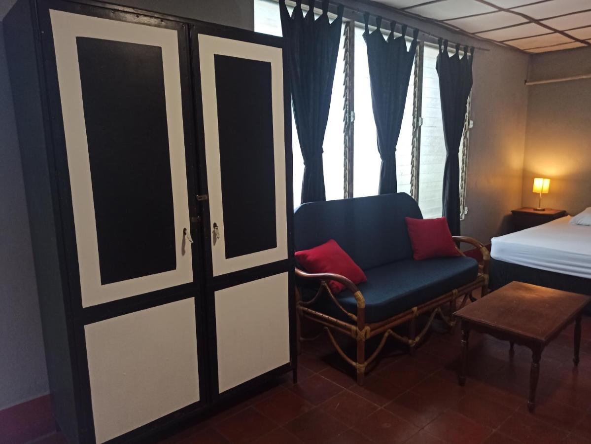 Hostal Harvest House Leon Luaran gambar
